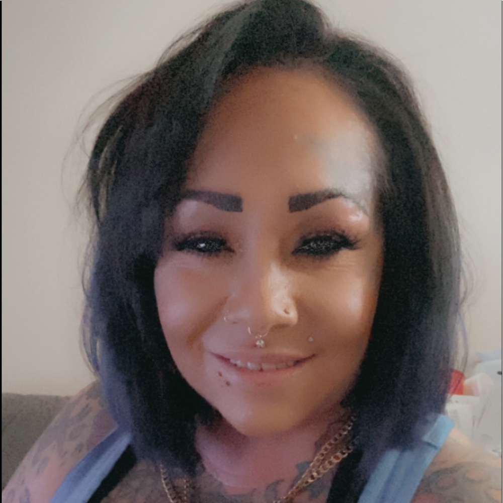 Meet your Posher, Liz